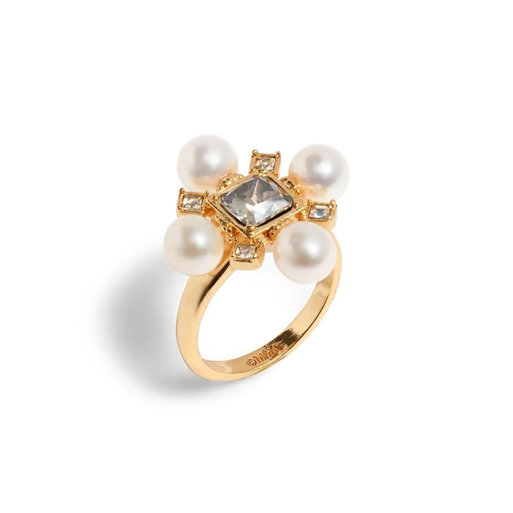 Royal Tudor Cocktail Ring*The Met Store Cheap